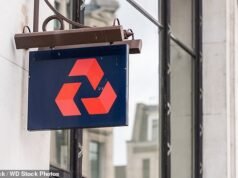 O NatWest iniciou a briga pela conta corrente dos estudantes com um suborno de £ 100 pago 10 dias após a abertura