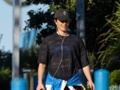 Danika Mason mostra sua barriga antes do casamento com o noivo do astro do futebol Liam Knight
