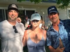 Amy Schumer comemora ‘épico’ 4 de julho com macacão depois de perder 22 quilos