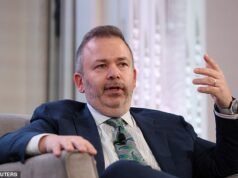 RUTH SUNDERLAND: Os invasores do REIT estão chegando à cidade
