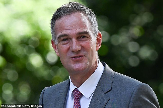 109915749-15966181-Business_secretary_Peter_Kyle_said_asset_managers_should_get_off-m-14_17836168228.jpeg