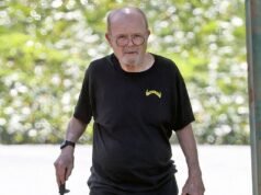 O ícone estrela dos anos 1970 que também estrelou “RoboCop” e “Rambo” tem 83 anos… Você consegue adivinhar quem ele é?