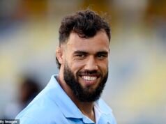A estrela da NRL diz que está aberto a todos os gêneros e agora quer ‘100 namoradas’ na última atualização sobre sexo