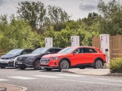 O corte de IVA de Burnham nas contas de eletricidade tornará a propriedade de veículos elétricos ainda menos atraente para milhões de motoristas que não têm acesso à garagem