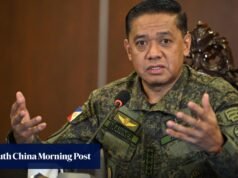 O Exército Filipino garantiu que “não há lacuna” na aposentadoria dos oficiais superiores.
