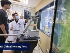 CUHK lançou o primeiro centro de ensaios clínicos transfronteiriço em Nansha.