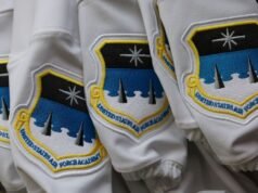 Pine tornou-se diretor atlético da Força Aérea após 7 anos