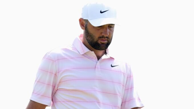 Quem fez o maior número de cortes consecutivos na história do PGA Tour?