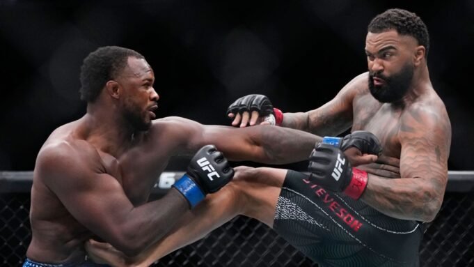 Steveson começa em grande estilo, finaliza Ellison primeiro