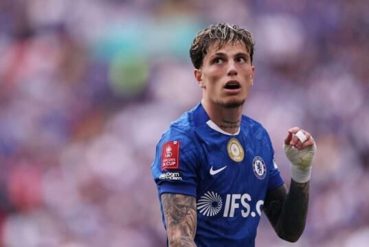 Chelsea define o preço pedido por Alejandro Garnacho, nas próximas horas