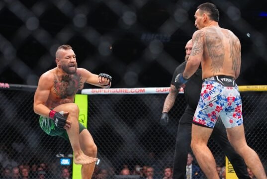 O joelho de McGregor ‘nunca foi um problema’, disse o treinador