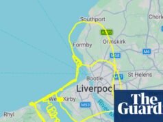 Piloto de avião escreve ‘Estou entediado’ na fronteira entre Inglaterra e País de Gales | Notícias britânicas