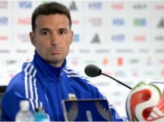 Lionel Scaloni fala em reunião antes da semifinal contra a Inglaterra na Copa do Mundo de 2026