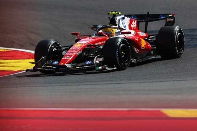 1784484505_lewis-hamilton-ferrari-2.jpg