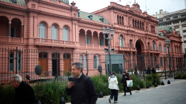 1784719828_casa-rosada-551183-115048.jpg