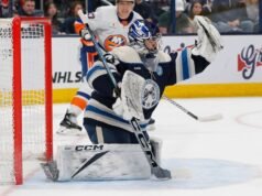 Os Blue Jackets assinam com Greaves um contrato de US$ 15 milhões por 3 anos