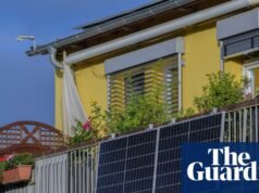 As famílias do Reino Unido poderão instalar painéis solares plug-in nas varandas a partir do final de agosto | Conta de energia