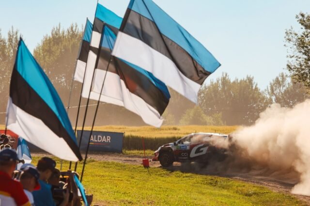 1784870549_oliver-solberg-elliott-edmonds.jpg