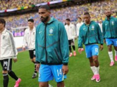 O Bayern entrou em contato com a Juventus em relação ao zagueiro