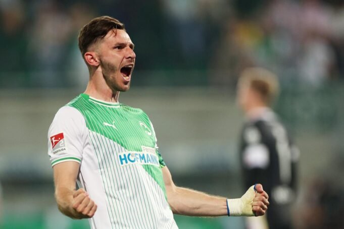 Hrgota assinou com o FC St.Pauli dias após o término de seu contrato com Fürth Hrgota assinou com o FC St.Pauli dias após o término de seu contrato com Fürth