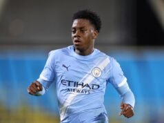 Bayern, Dortmund e RB Leipzig estão entre os times que estão de olho em Xavier Parker, do Manchester City
