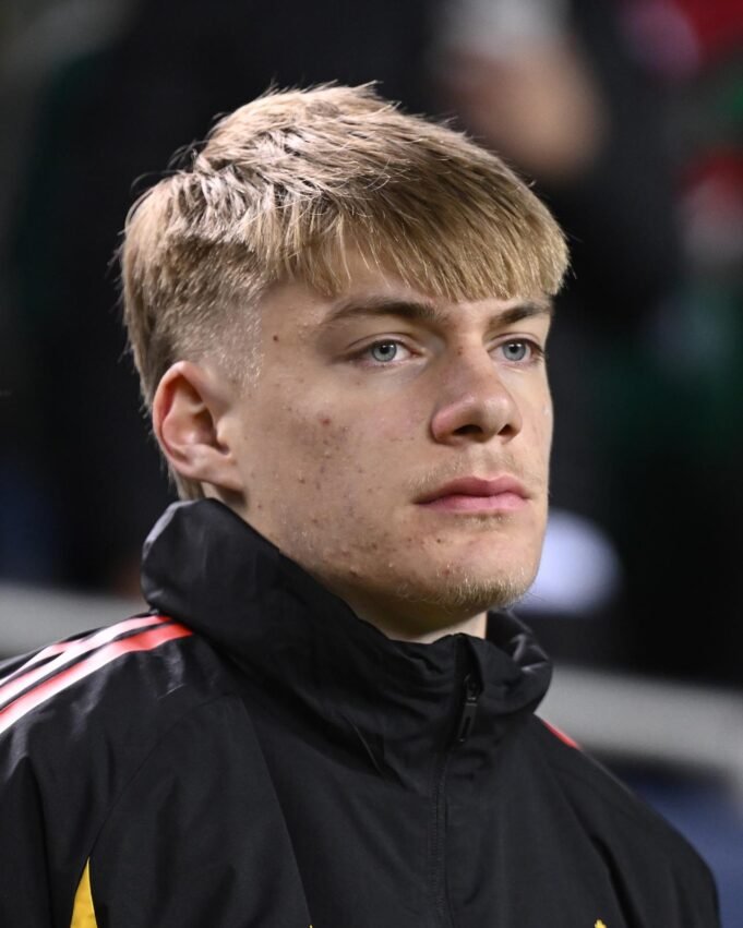 Hoffenheim confirmou a contratação de Nathan De Cat Hoffenheim confirmou a contratação de Nathan De Cat