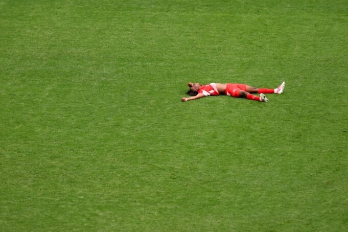Manzambi perderá a partida da Suíça nas quartas de final da Copa do Mundo contra a Argentina devido a lesão Manzambi perderá a partida da Suíça nas quartas de final da Copa do Mundo contra a Argentina devido a lesão