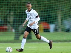 O meio-campista do Bayern, Buchmann, sofreu outro revés e foi submetido a uma cirurgia