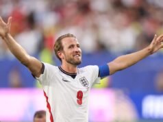 Kane para a Inglaterra enfrentar a Argentina