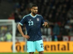 Stuttgart rejeitou Josha Vagnoman, do Hull City