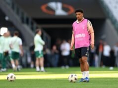 Chefes do Dortmund adotam uma abordagem tática para buscar acordo com Sancho