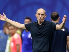 Ex-técnico da Bundesliga, Thomas Tuchel, continuará como técnico da Inglaterra
