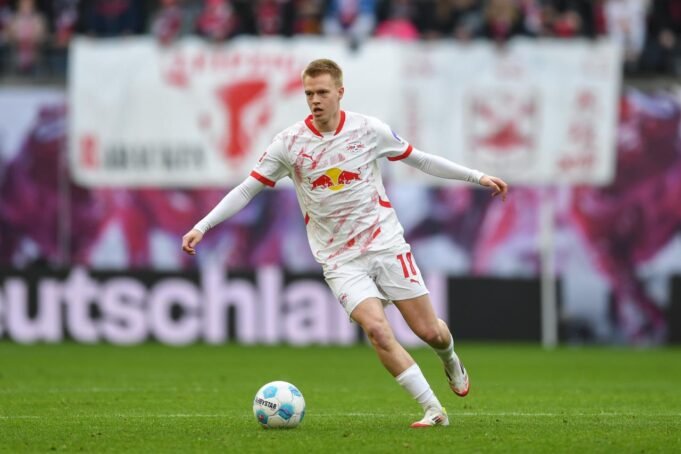 Leipzig teria feito uma oferta de € 35 milhões por Vermeeren em meio ao interesse do Beşiktaş Leipzig teria feito uma oferta de € 35 milhões por Vermeeren em meio ao interesse do Beşiktaş