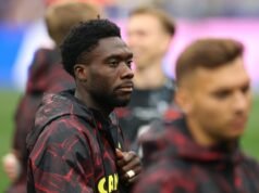 Alphonso Davies completou seu primeiro treino pessoal desde que retornou ao Bayern