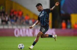 Frankfurt teria feito uma oferta pelo meio-campista do Club Brugge, Onyedika