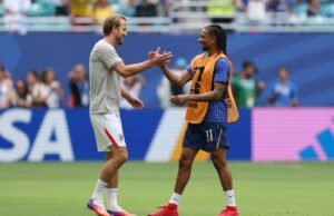 Relatório da partida da Copa do Mundo: Inglaterra 6-4 França