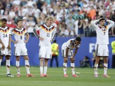 A Alemanha caiu duas posições, para o décimo segundo lugar no último ranking da FIFA