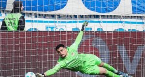 Simon Simoni transferiu-se do FC Luzern vindo do Eintracht Frankfurt