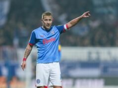 Lewis Holtby anunciou sua aposentadoria do futebol