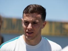 Colônia concluiu a contratação da estrela internacional australiana