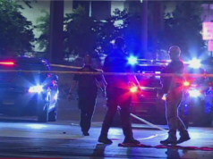 Dois acidentes relatados com poucos minutos de intervalo durante a noite, um morto e um gravemente.