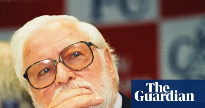 Ken Bates, o pitoresco e polêmico ex-presidente do Chelsea, morre aos 94 anos | Chelsea