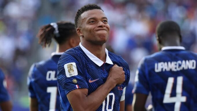 França derrotou a Suécia na última eliminatória da Copa do Mundo