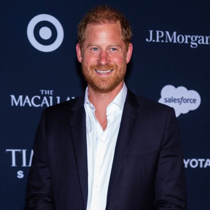 Príncipe Harry participa de evento da revista Time em Nova York após a reunião do Rei Charles