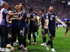 Copa do Mundo de 2026: Argentina volta para vencer a Inglaterra e chegar à final