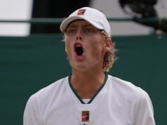 Cruz Hewitt avançou para a final juvenil masculina com uma vitória em dois sets sobre Thijs Boogaard