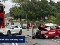 Taxista de Hong Kong morto e dois passageiros feridos em colisão com ônibus