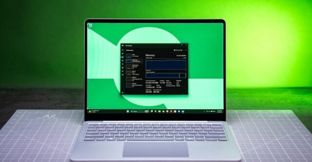 268655_Microsoft_Surface_Laptop_13-inch_8GB_2026_review_ADiBenedetto_0001.jpg