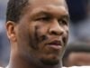 Rams LT Alaric Jackson não enfrentará cobranças de bateria doméstica.