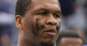 Rams LT Alaric Jackson não enfrentará cobranças de bateria doméstica.